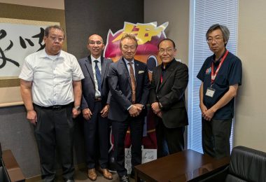 伊予市長を表敬訪問させていただきました！